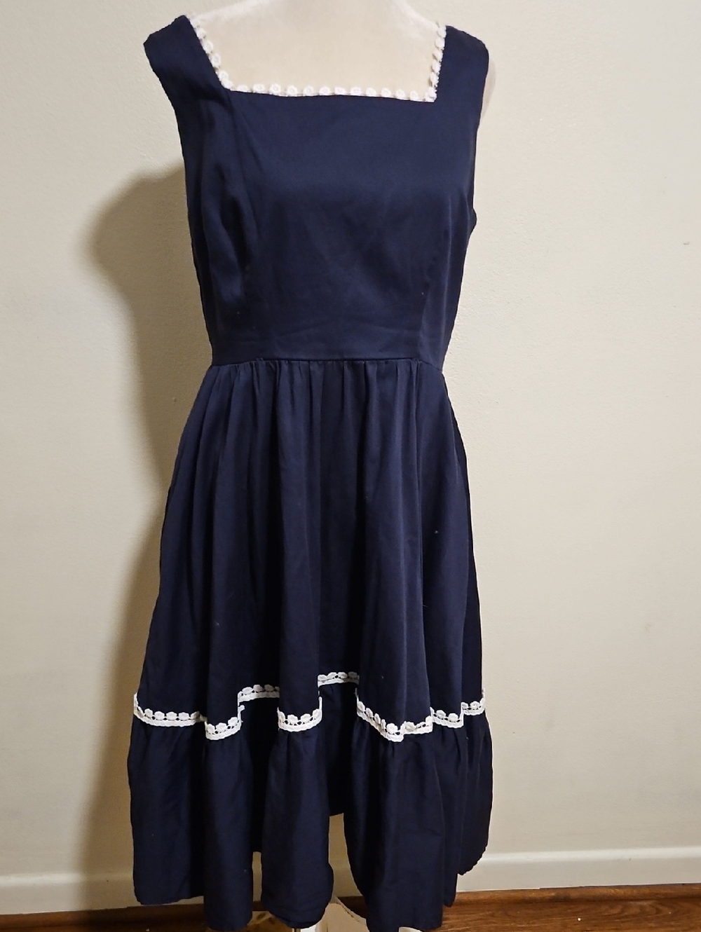 Modcloth Captiva Vintage Style Dress With Pockets! M